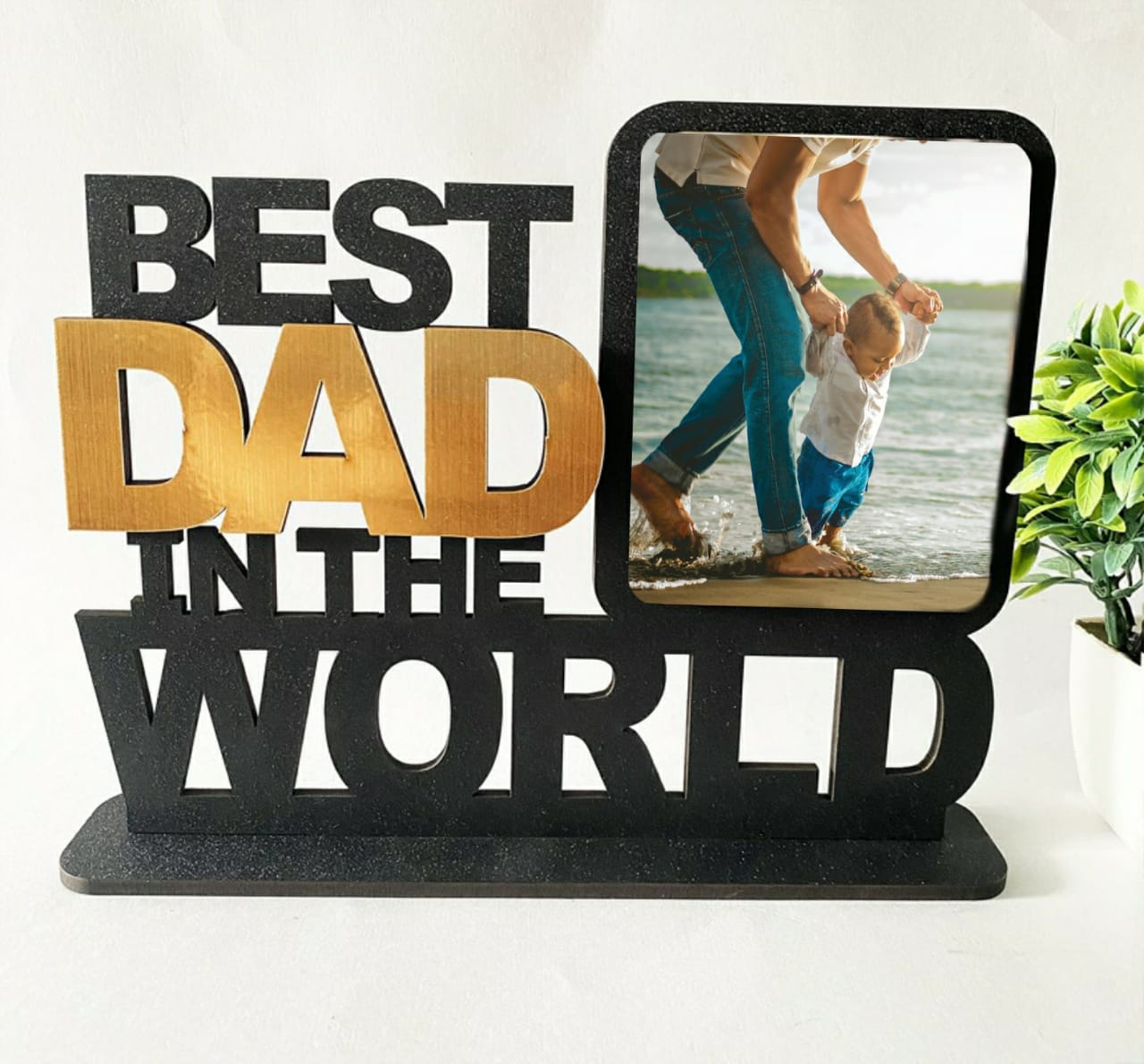 Best Dad in The World Customized Wooden 